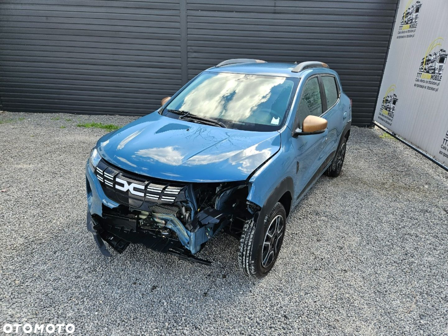 Dacia Spring - 5