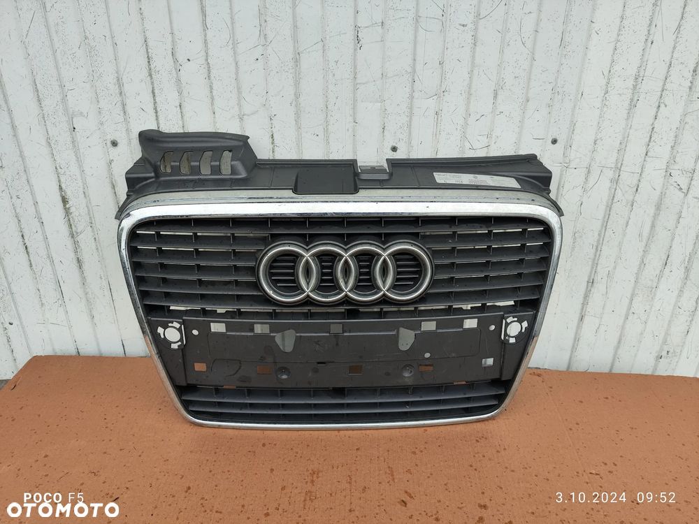 AUDI A4 B7 8F0 GRILL ATRAPA
