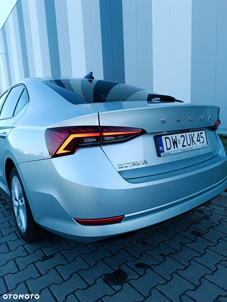 Skoda Octavia 2.0 TDI Ambition - 18