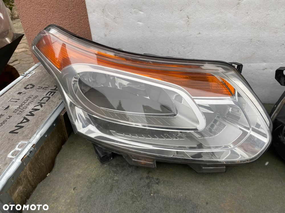 lampy c3 picasso eu komplet całe - 4