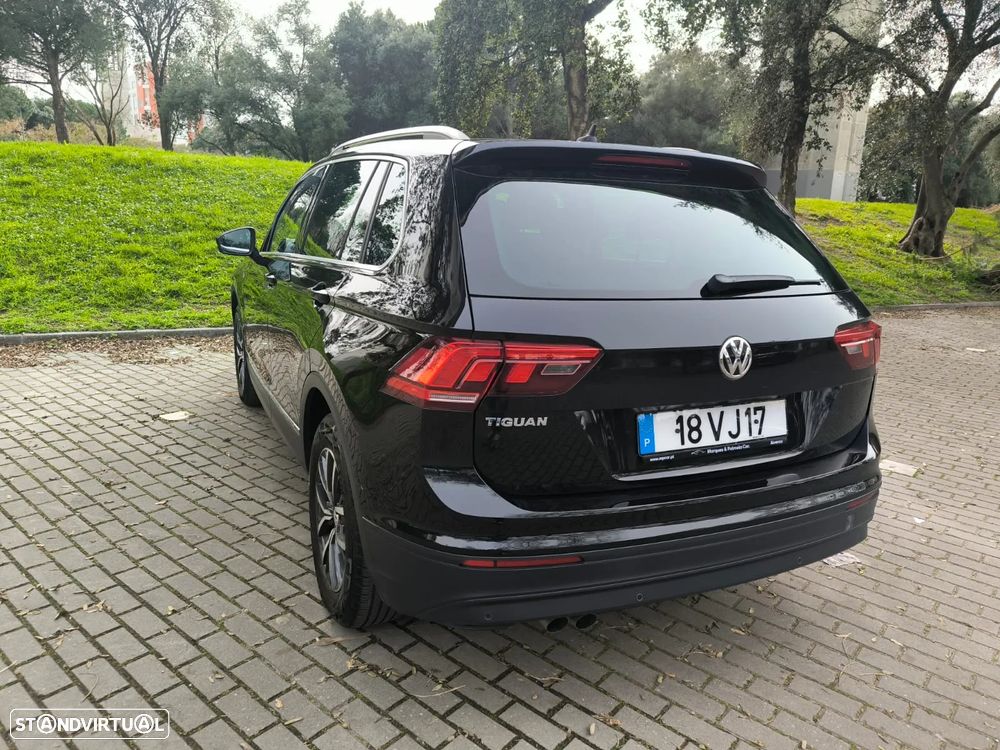VW Tiguan 1.6 TDI Confortline - 6