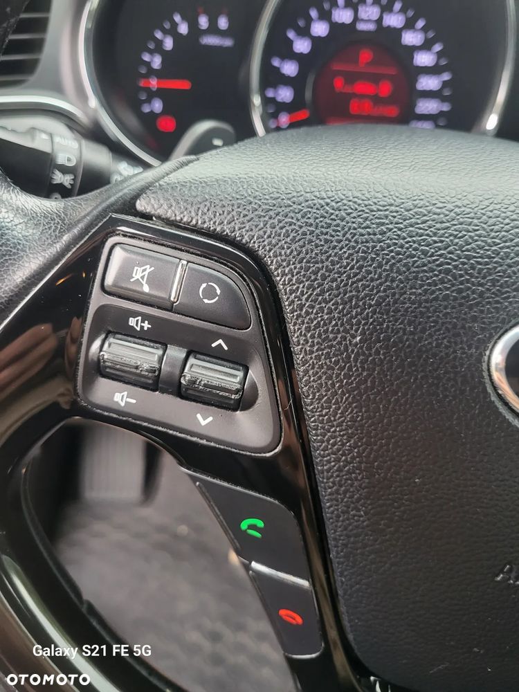Kia Ceed Cee'd 1.6 CRDi L Business Line DCT - 21