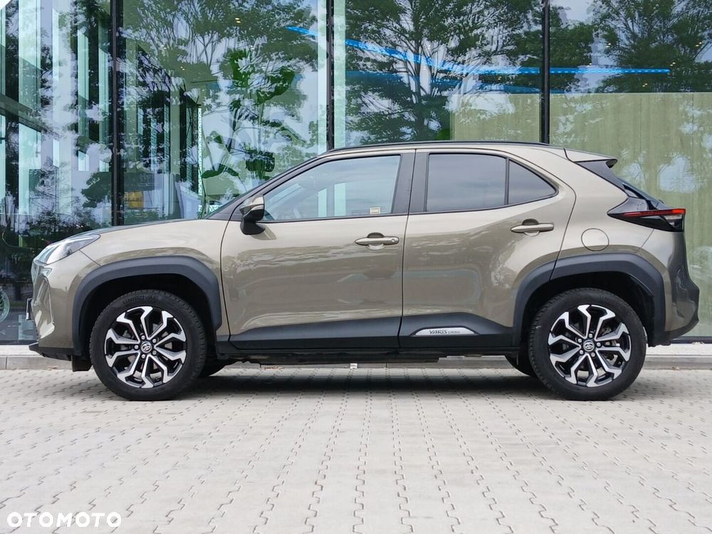 Toyota Yaris Cross Hybrid 1.5 Comfort 4x4 - 2
