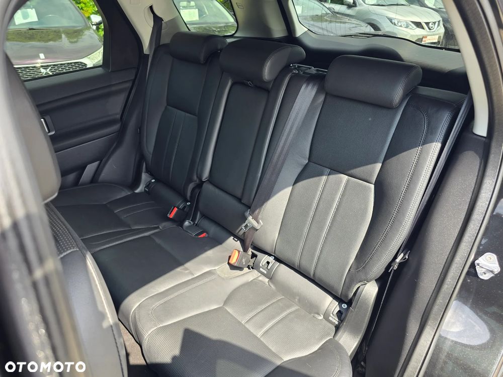 Land Rover Discovery Sport - 13