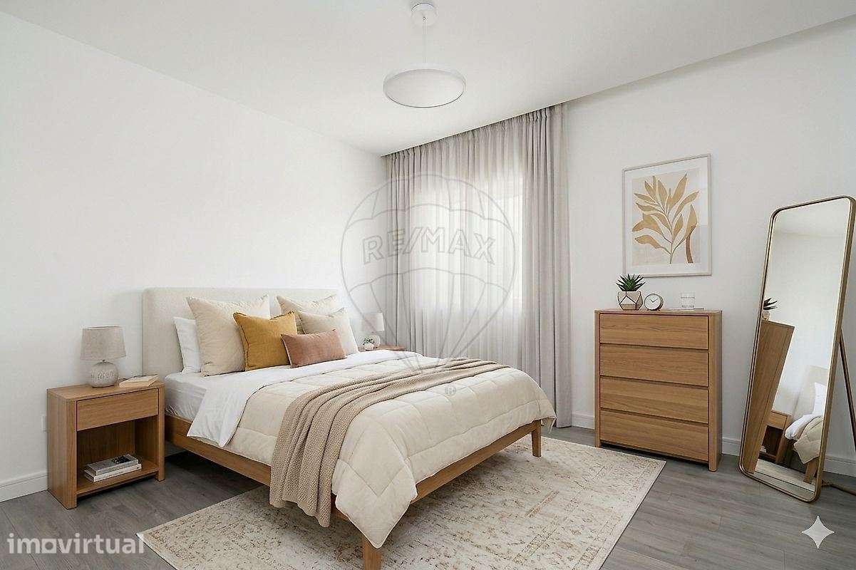 APARTAMENTO T1 À VENDA EM RIBEIRA DE FRADES COM ESTACIONAMENTO PRIV... - Grande imagem: 2/7