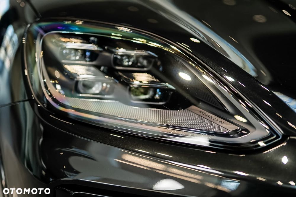 Porsche Cayenne Black Edition - 11