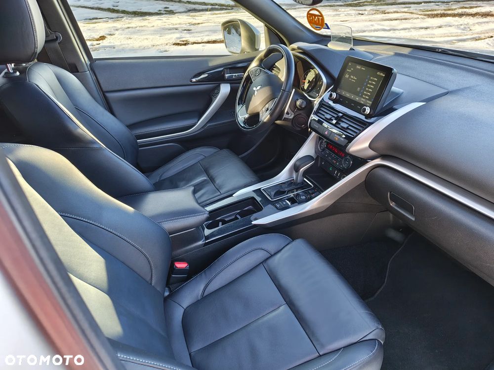 Mitsubishi Eclipse Cross - 10