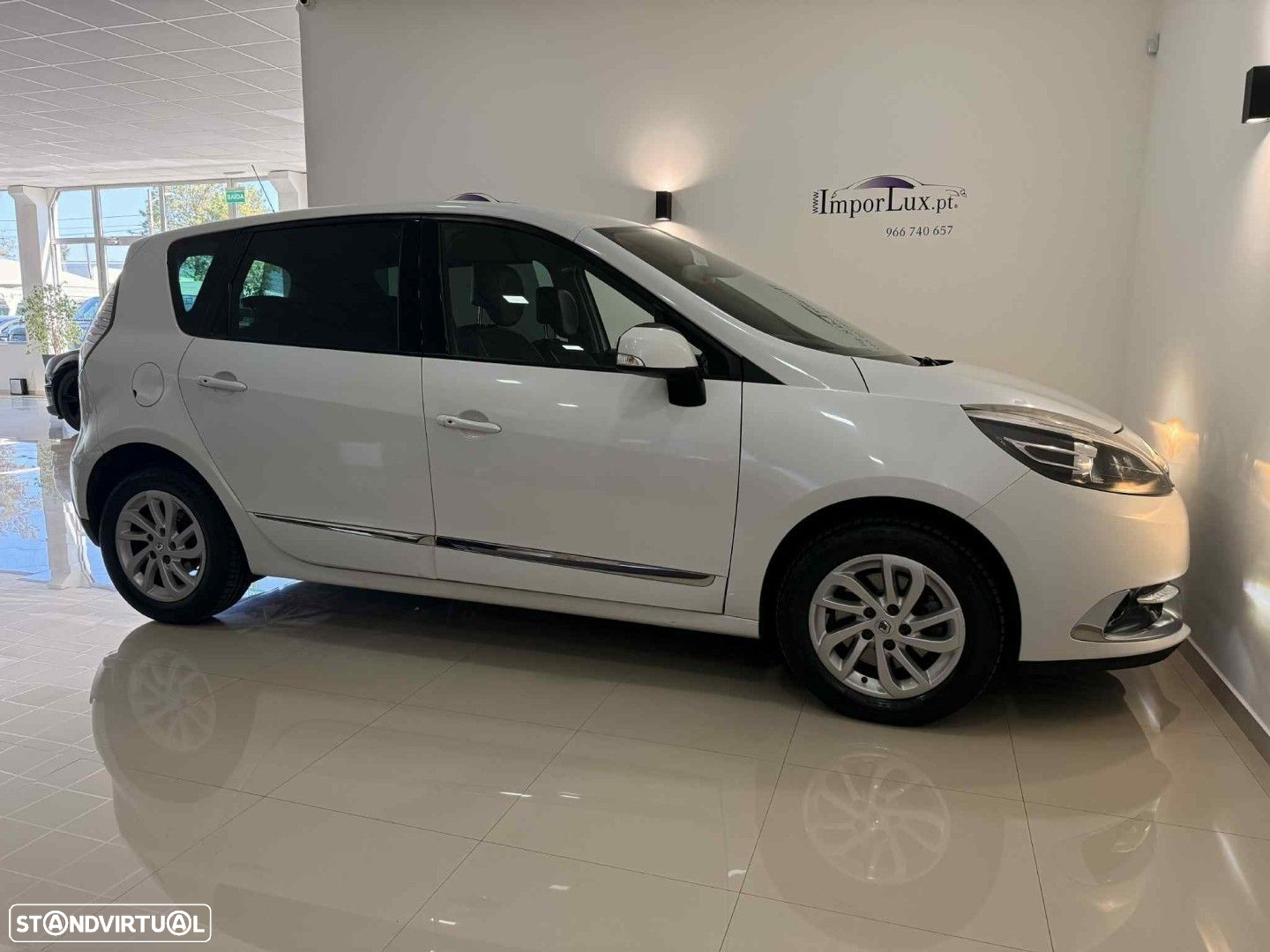Renault Scénic 1.5 dCi Exclusive SS - 5