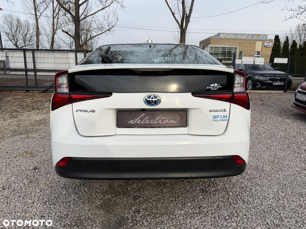 Toyota Prius Hybrid Comfort - 6