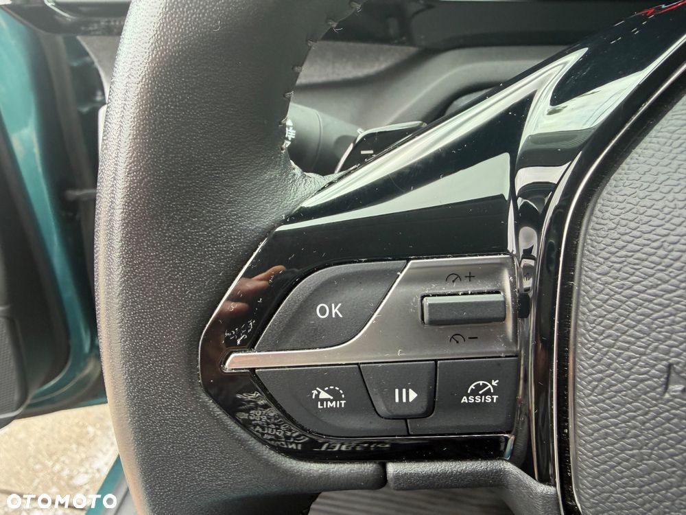 Peugeot 308 1.2 PureTech Allure Pack S&S EAT8 - 14