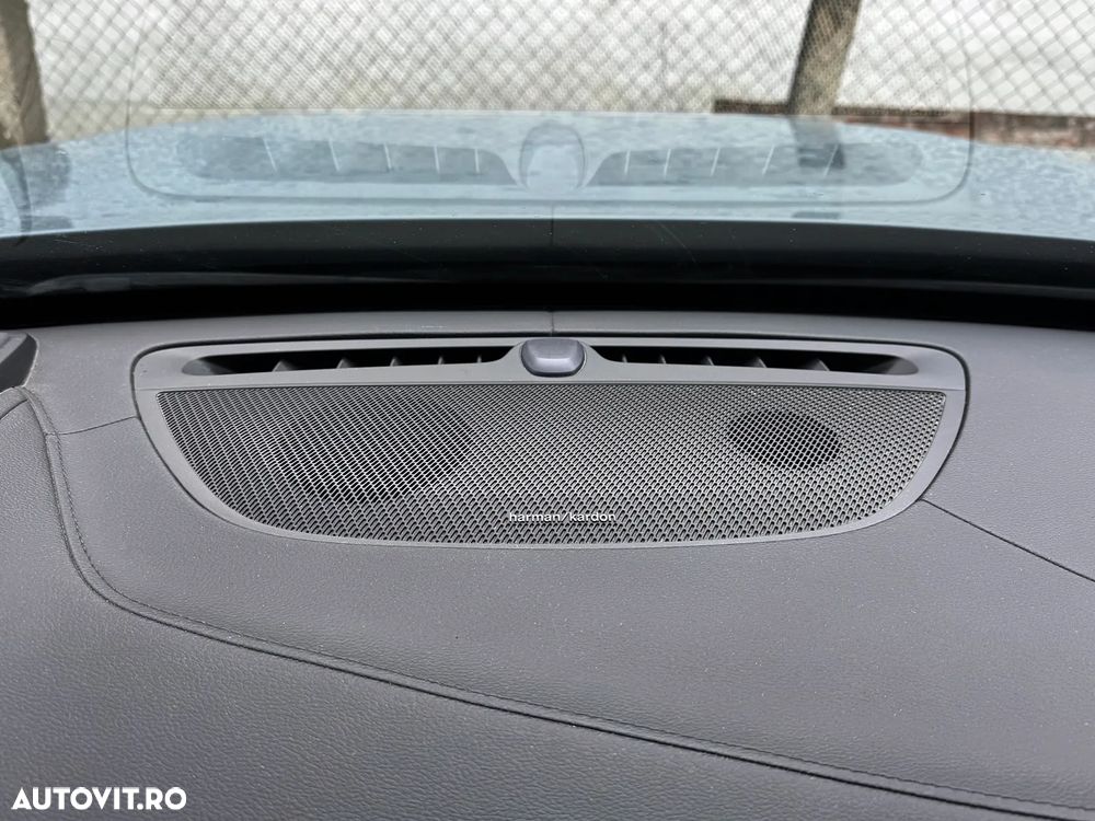 Volvo XC 90 T8 AWD Twin Engine Geartronic RDesign - 30