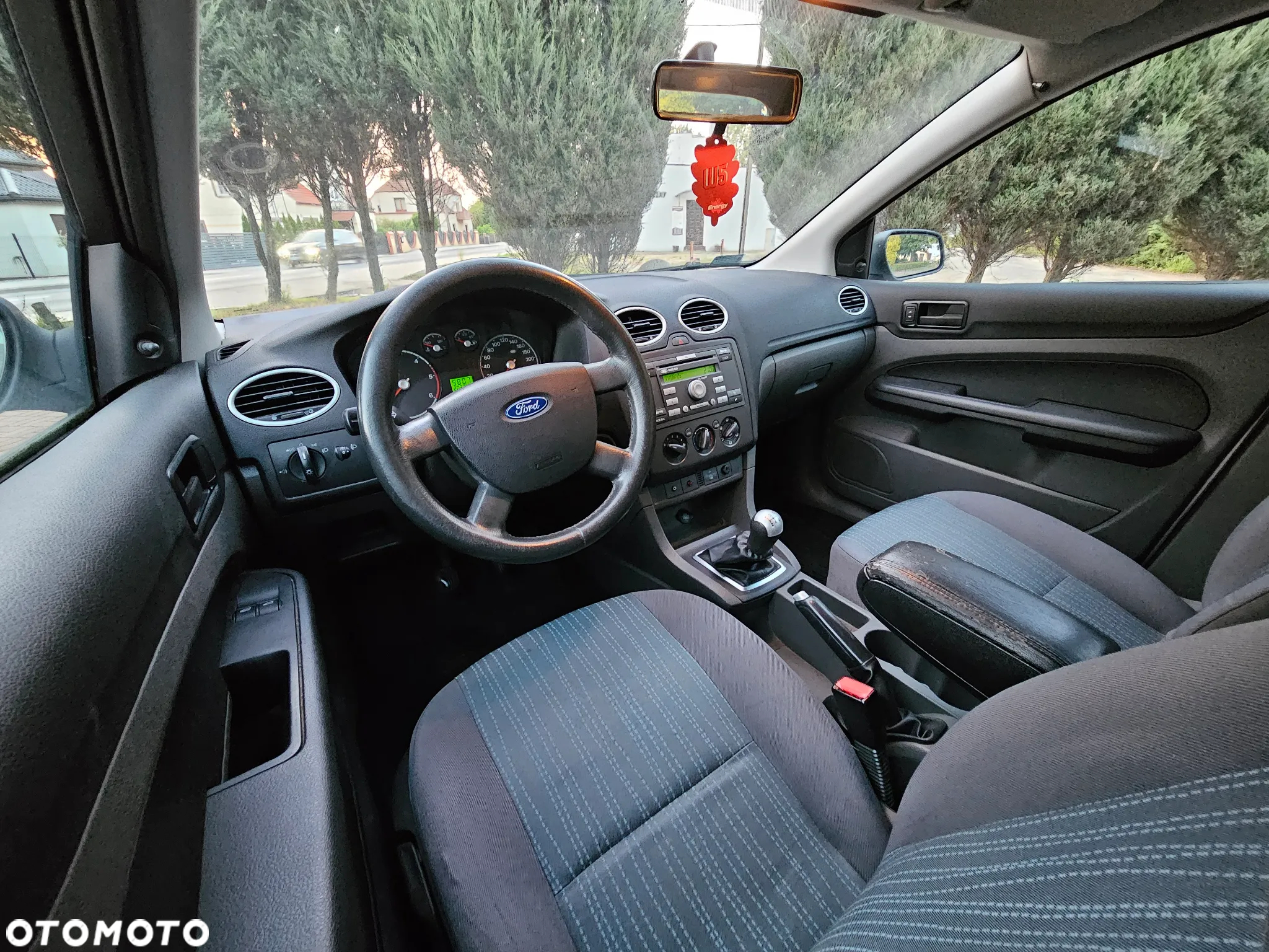 Ford Focus - 25