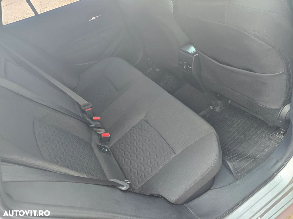 Toyota Corolla 1.8 HSD TS Dynamic - 9