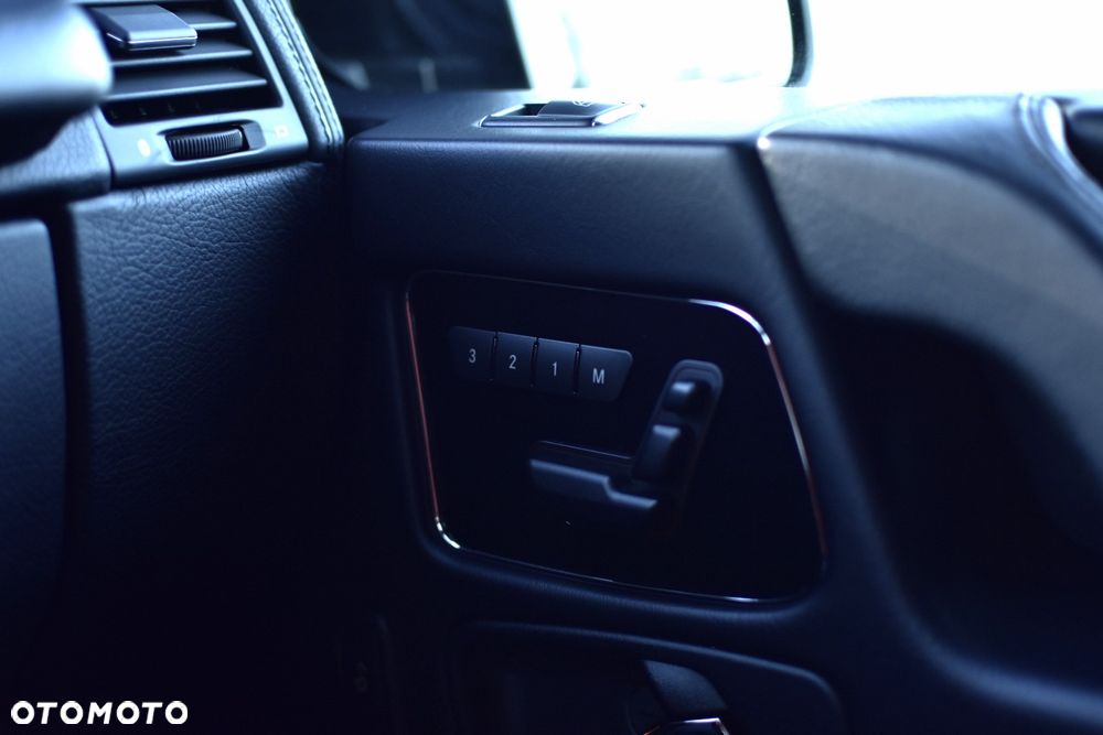 Mercedes-Benz Klasa G 63 AMG AMG SPEEDSHIFT 7G-TRONIC - 9