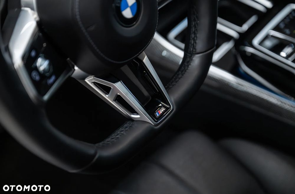 BMW Seria 7 740d xDrive sport - 28