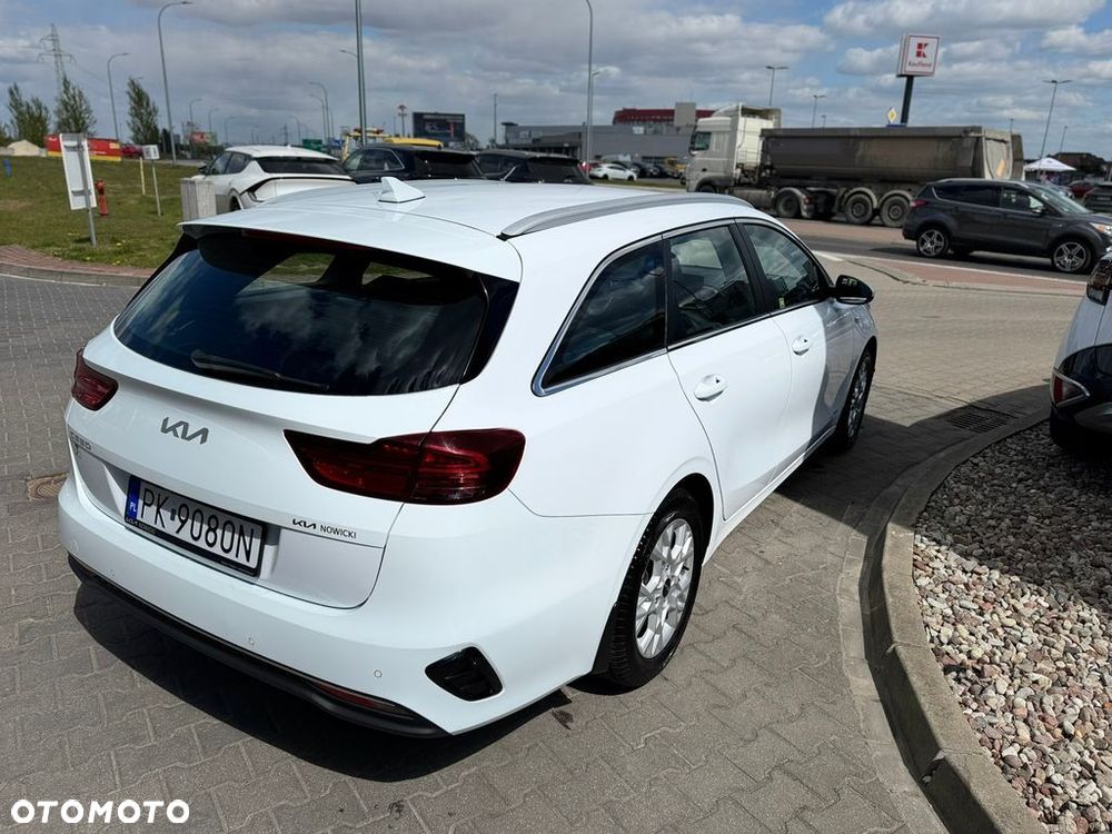 Kia Ceed 1.5 T-GDI M - 5