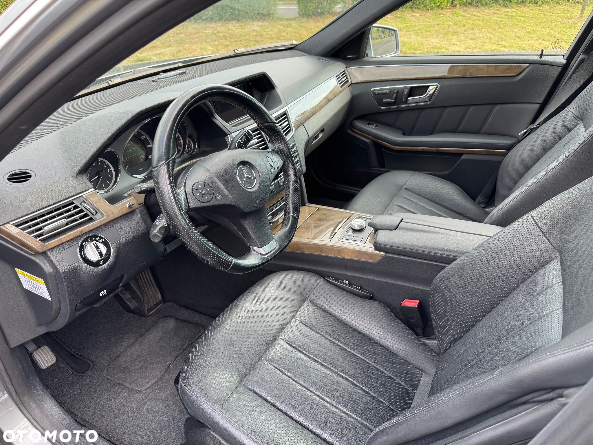Mercedes-Benz Klasa E 500 7G-TRONIC Elegance - 8