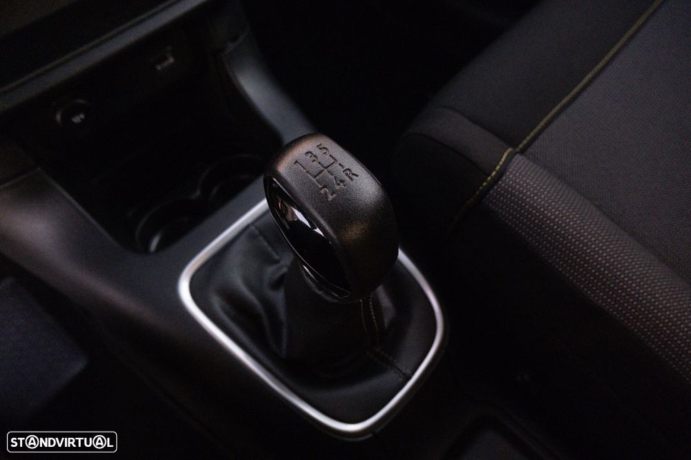 Citroën C3 1.2 PureTech C-Series - 18