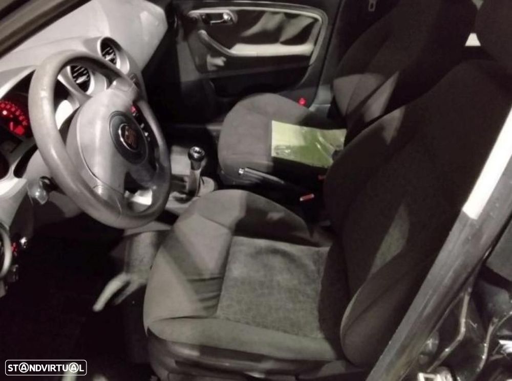SEAT Ibiza - 3