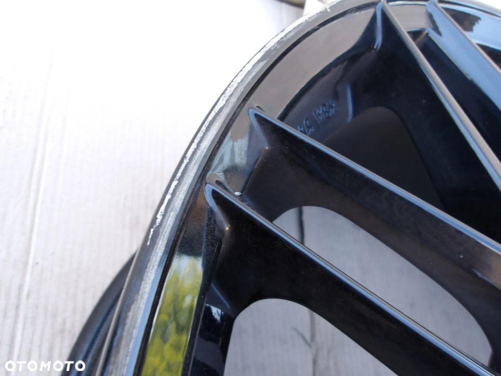 DAMINA PERFORMANCE DM08 8.5X20 ET43 5X112 - 4