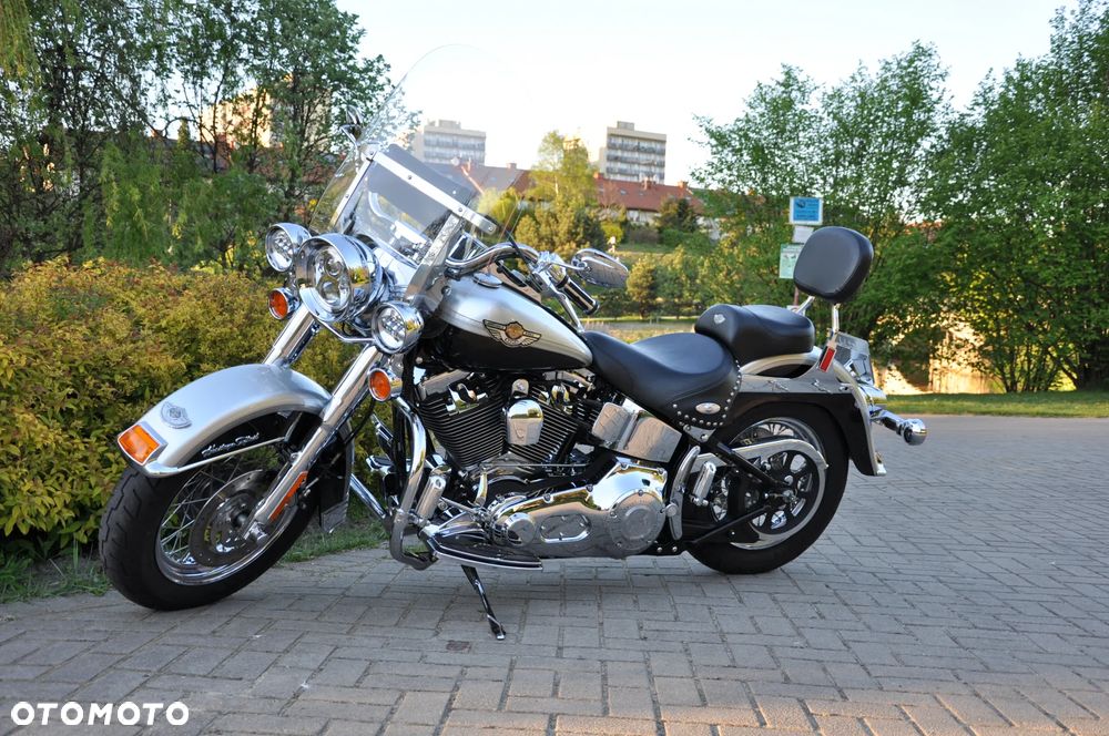 Harley-Davidson Softail Heritage Classic - 19