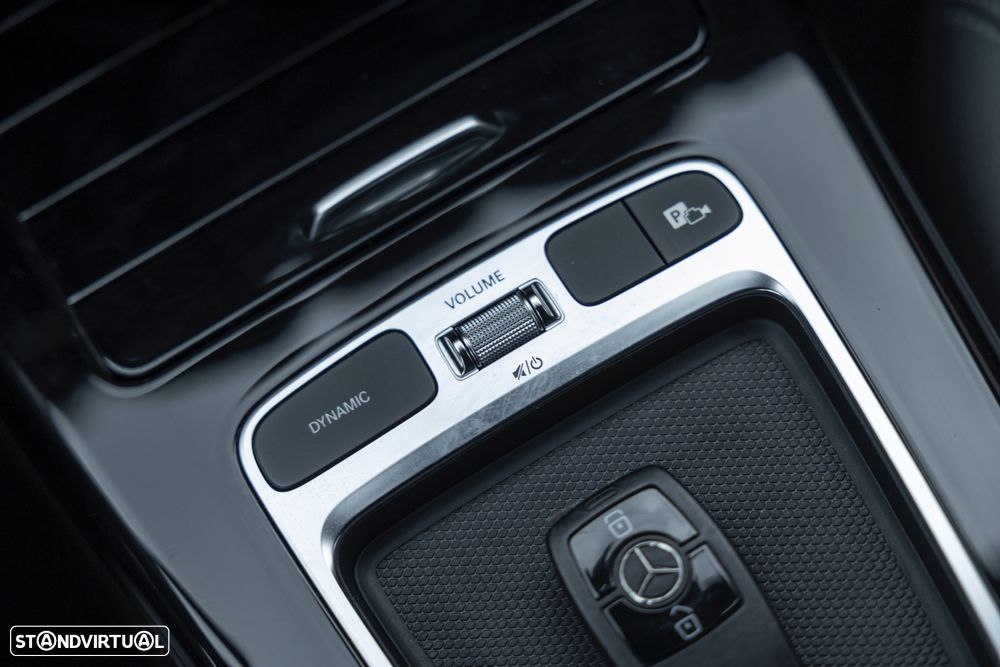 Mercedes-Benz A 250 e - 18