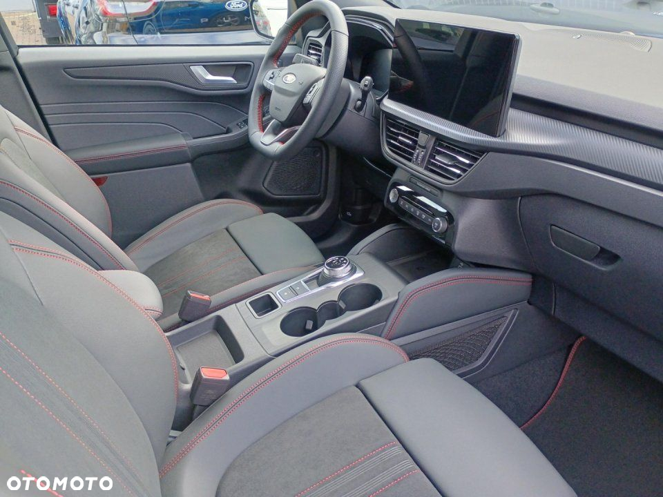 Ford Kuga - 20