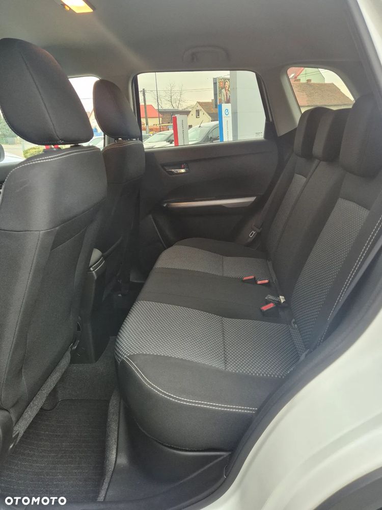 Suzuki Vitara 1.4 Boosterjet mHEV Premium Plus 2WD - 18