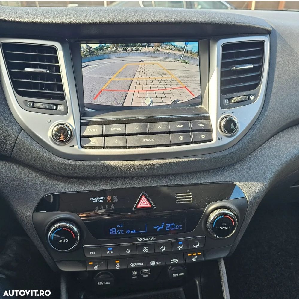 Hyundai Tucson 2.0 CRDI 4WD Advantage - 13