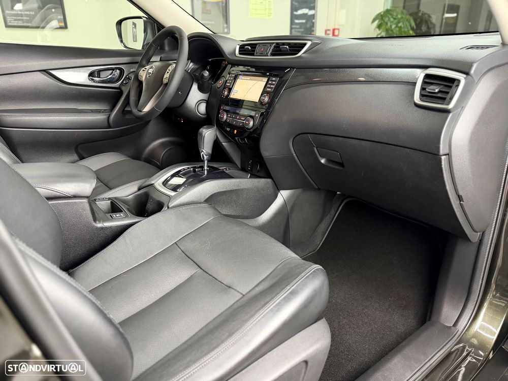 Nissan X-Trail 1.6 dCi Tekna Xtronic - 25