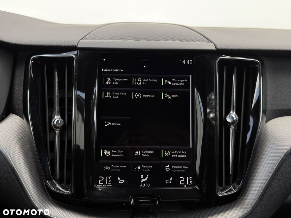Volvo XC 60 - 25