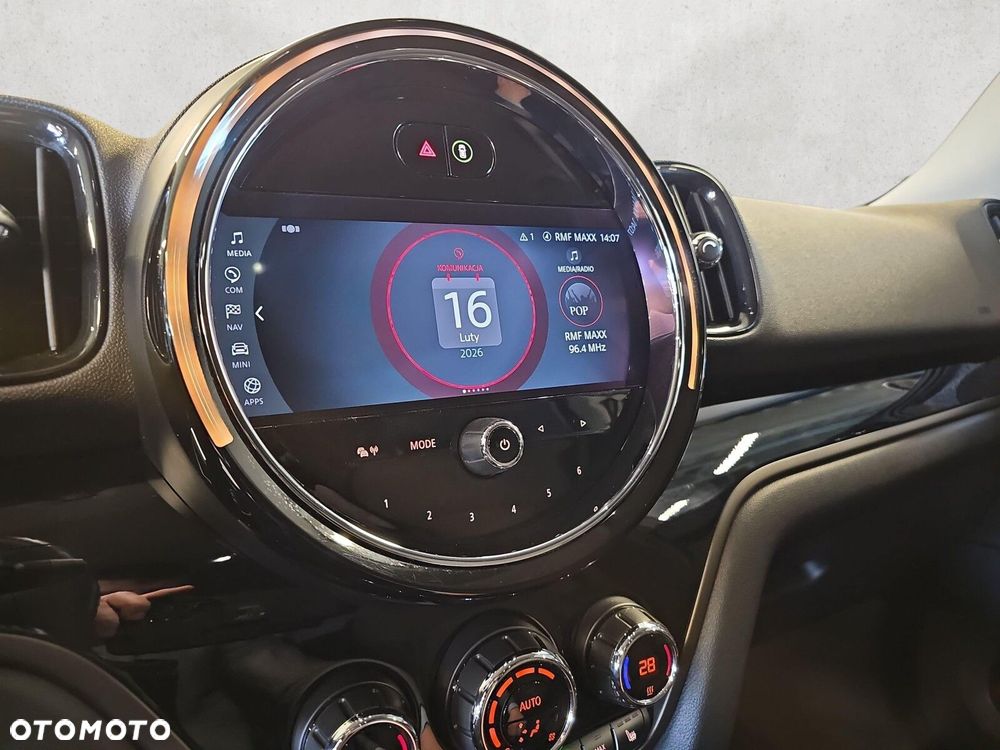 MINI Countryman - 24