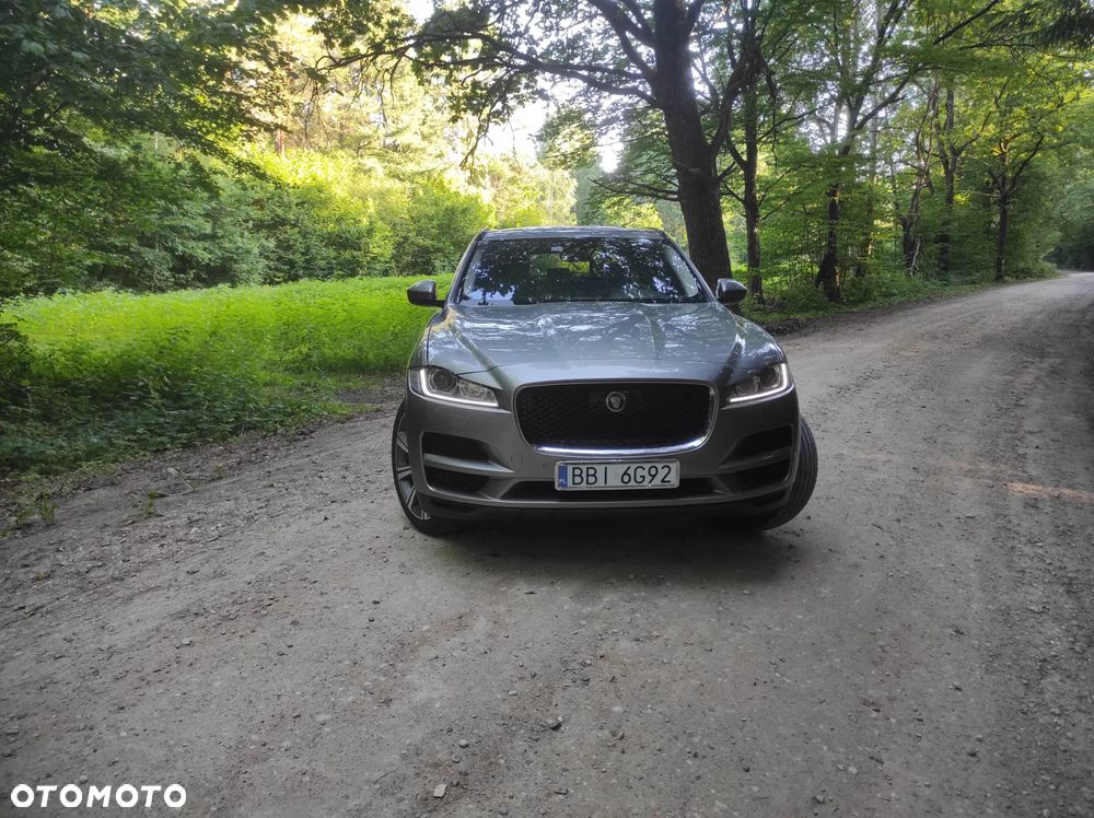 Jaguar F-Pace 30t AWD Prestige - 3