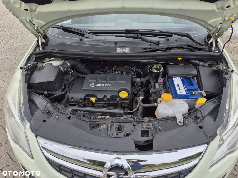 Opel Corsa 2011 photo 3