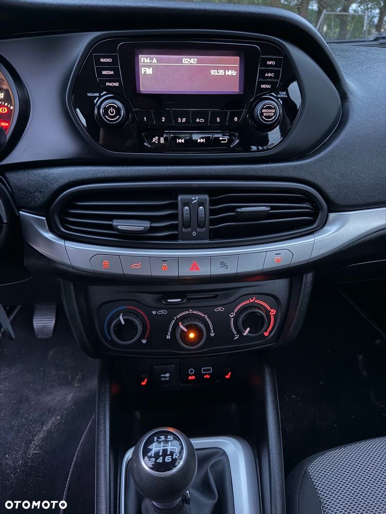 Fiat Tipo 1.4 16V Lounge - 11