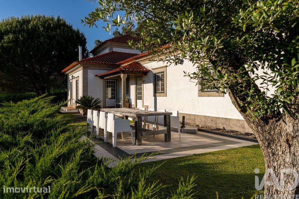Casa / Villa T4 em Marrancos e Arcozelo de 310 m2 - Grande imagem: 3/38