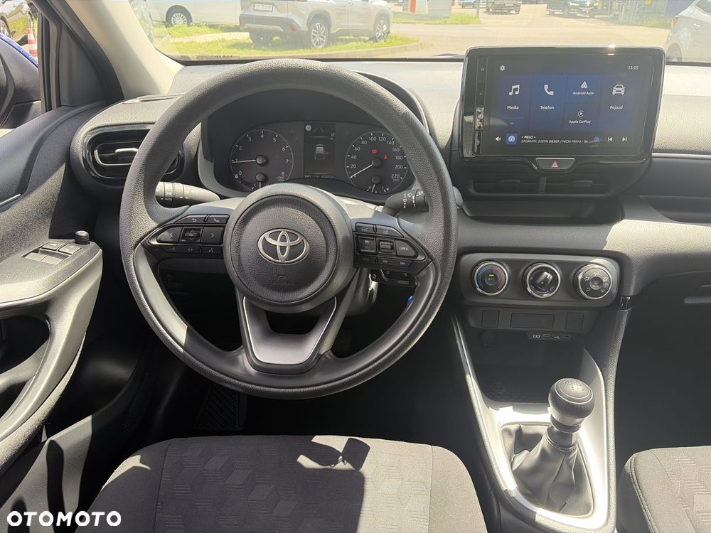 Toyota Yaris 1.5 Active - 12