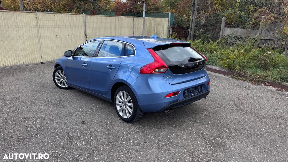 Volvo V40 D4 VEA Ocean Race - 4