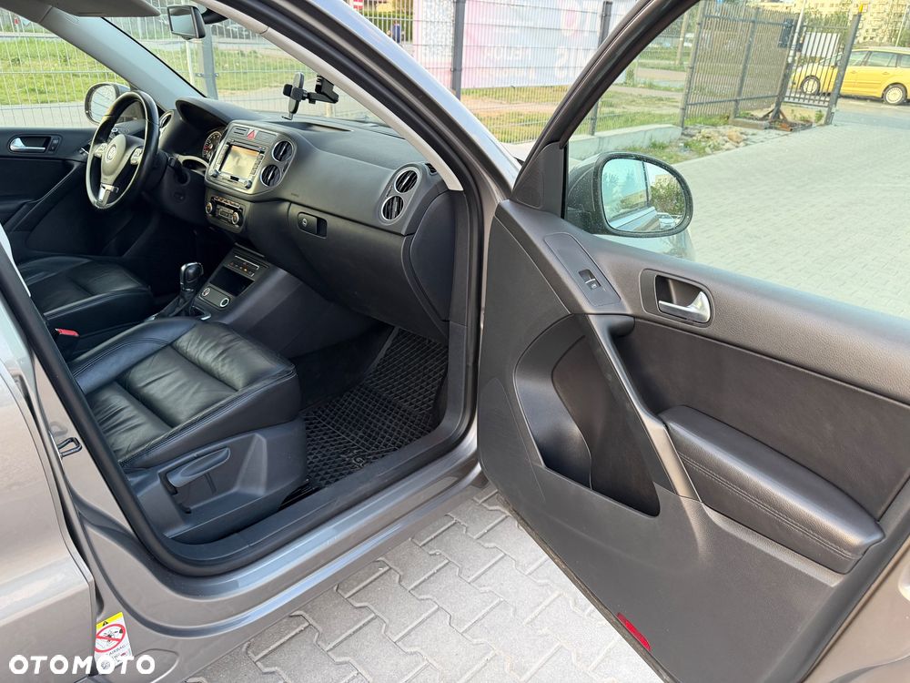 Volkswagen Tiguan 2.0 TSI 4Mot Sport DSG - 25