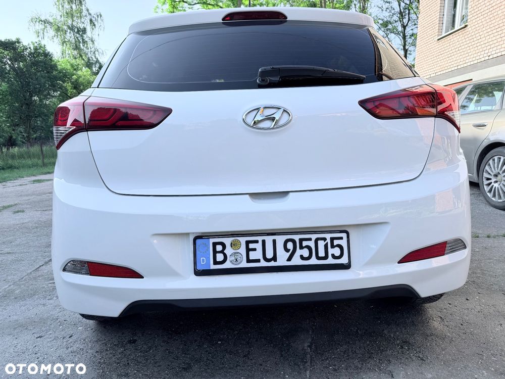 Hyundai i20 - 8