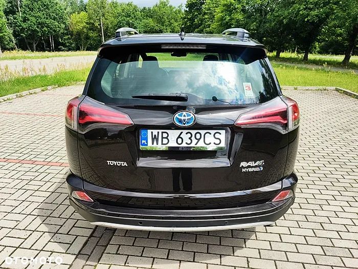 Toyota RAV4 - 10