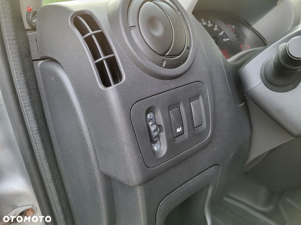 Renault Master - 11