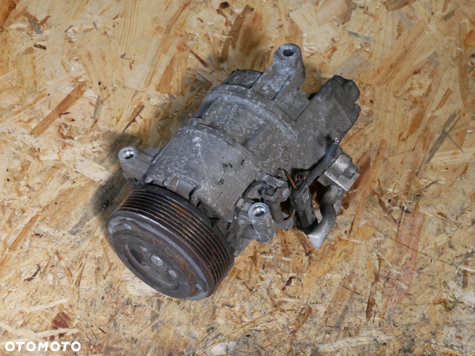 SPRĘŻARKA KLIMATYZACJI BMW E87 1.6B 07' 9156820-01 - 2