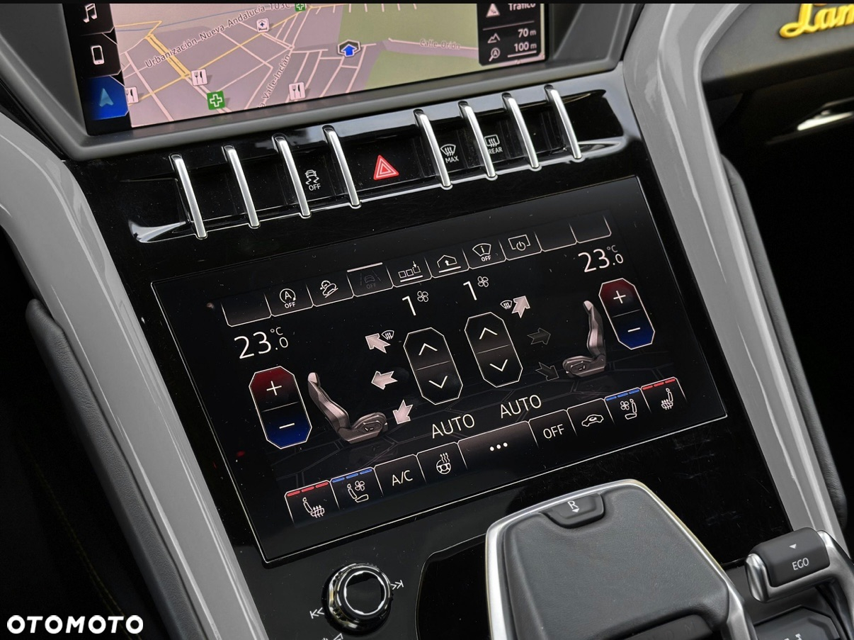 Lamborghini Urus - 25
