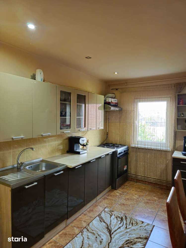 Apartament 2 camere, balcon, aer condiționat — fotografia 3