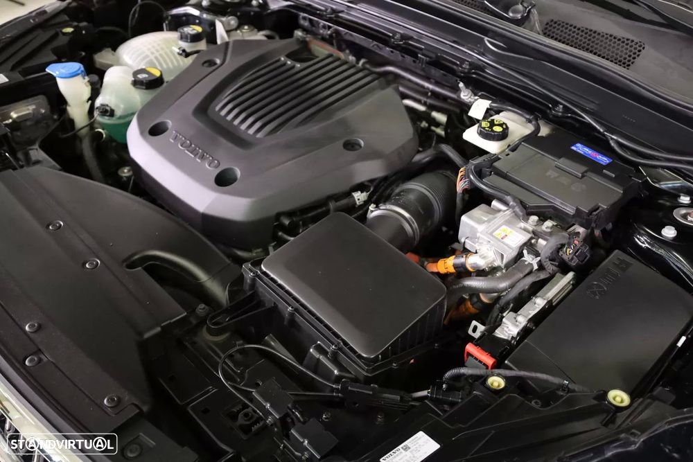 Volvo XC 40 1.5 T5 PHEV Momentum Plus - 10