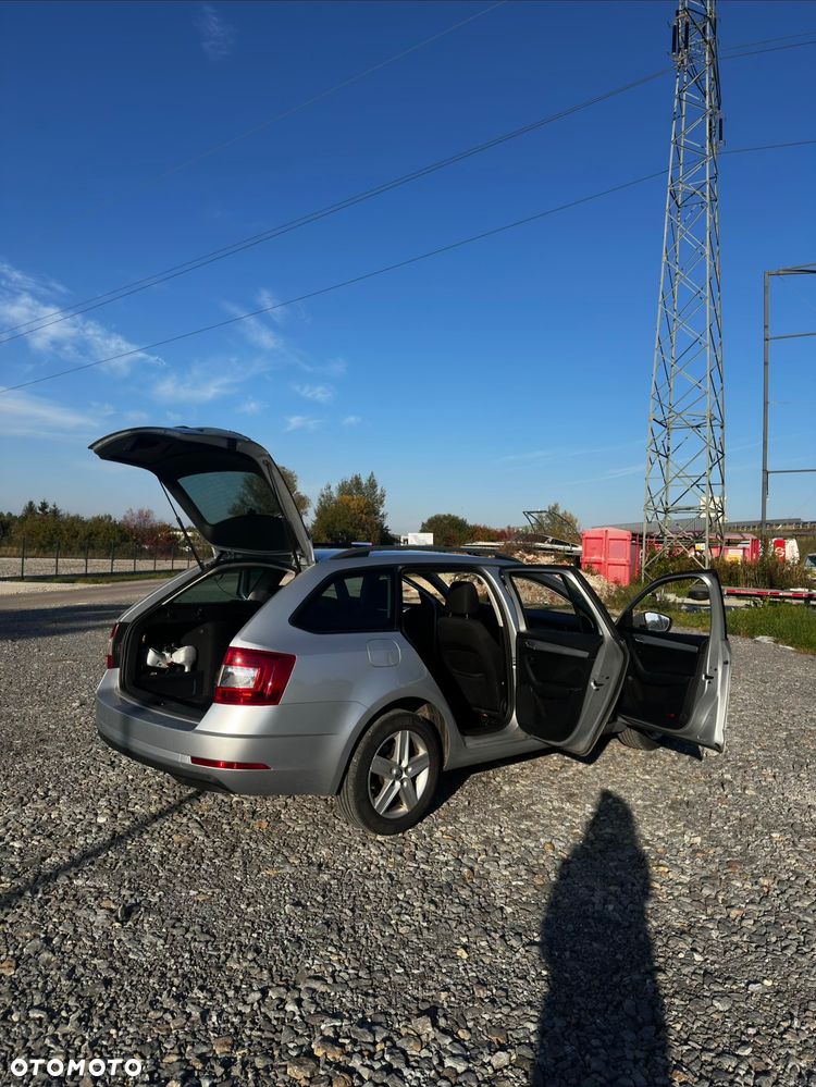 Skoda Octavia - 17