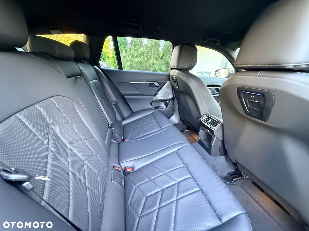 BMW Seria 5 - 25