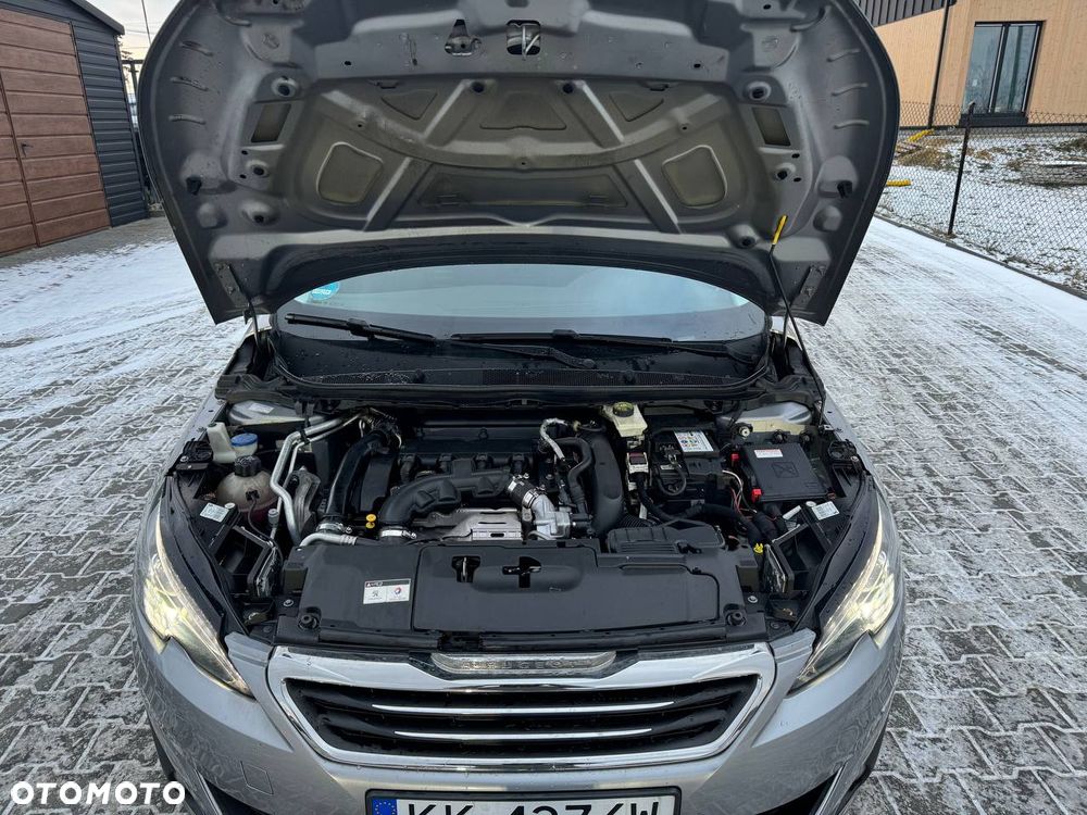 Peugeot 308 125 THP Active - 16
