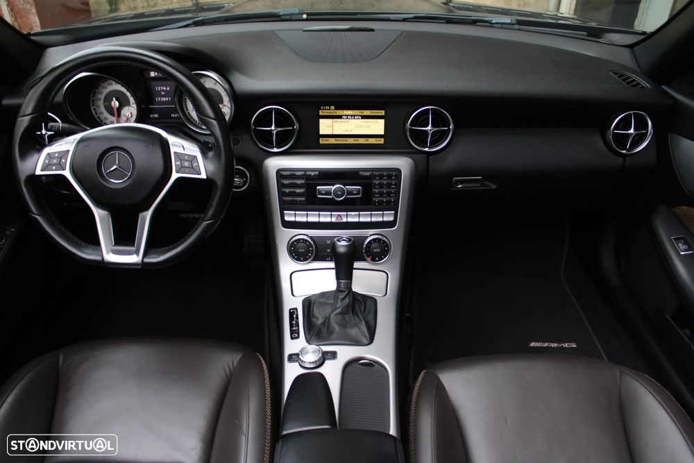 Mercedes-Benz SLK 250 (BlueEFFICIENCY) 7G-TRONIC - 18